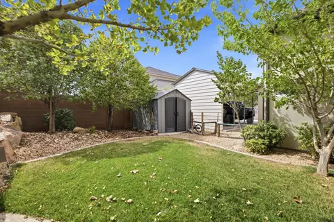 Exterior - 3174 E Sugar Maple Dr, Saint George, UT 84790 photo 6 of 11