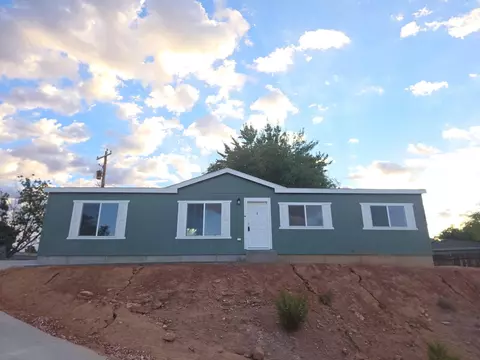 355 Pectol St, Washington, UT 84780
