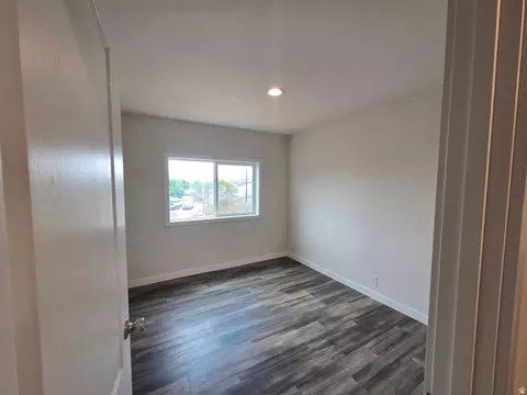Bedroom - 355 Pectol St, Washington, UT 84780 photo 2 of 3