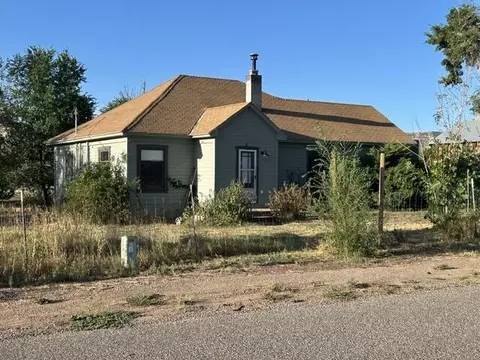 325 W 400 S, Escalante, UT 84726