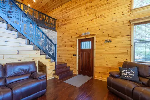 Entry Way - 2450 E Oak Tree Dr, Virgin, UT 84779 photo 1 of 4