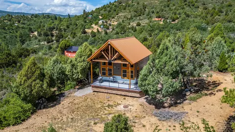 Exterior - 2450 E Oak Tree Dr, Virgin, UT 84779 photo 3 of 30