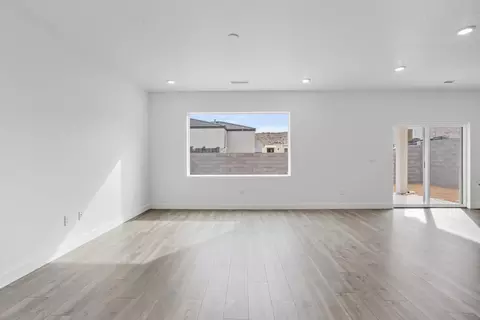 1936 S Queens Garden Dr #4271, Washington, UT 84780