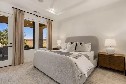 Bedroom - 2579 E Cobalt Dr, Saint George, UT 84790 photo 4 of 8