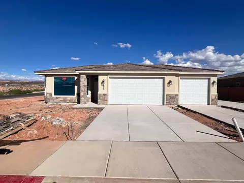 528 N 3010 W, Hurricane, UT 84737