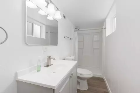 Bath - 930 N 260 E, Hurricane, UT 84737 photo 4 of 4