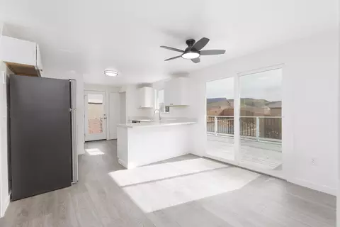 Living - 930 N 260 E, Hurricane, UT 84737 photo 2 of 4