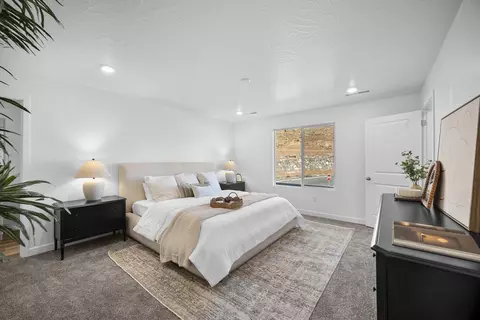 Bedroom - 2199 S Wolverine Way #2456, Washington, UT 84780 photo 6 of 8