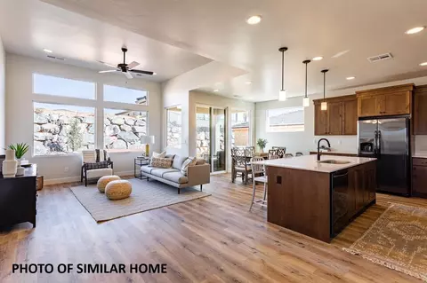 Entry Way - 402 E Heritage Place Drive Pl, Washington, UT 84780 photo 1 of 1