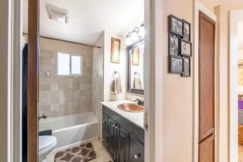 Bath - 642 N 120 E, Hurricane, UT 84737 photo 4 of 6