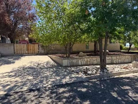 Exterior - 252 E Altamira Dr, Cedar City, UT 84720 photo 17 of 19