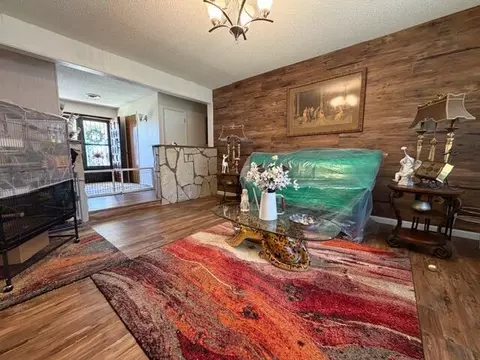 Living - 252 E Altamira Dr, Cedar City, UT 84720 photo 4 of 4
