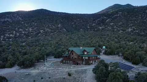 Exterior - n23886n6450 E E, Cedar City, UT 84721 photo 4 of 5