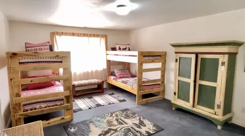 Bedroom - n23886n6450 E E, Cedar City, UT 84721 photo 6 of 8