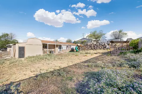 Exterior - 960 N 260 E, Hurricane, UT 84737 photo 3 of 4