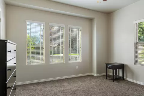 Bedroom - 279 E Memory Ln, Washington, UT 84780 photo 3 of 4