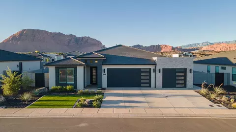 3320 W Pharoah Way, Santa Clara, UT 84765
