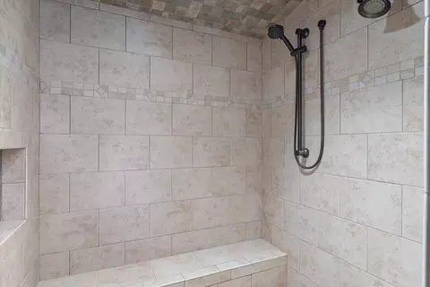Bath - 1023 E 4430 S, Washington, UT 84780 photo 5 of 8