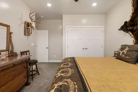 Bedroom - 563 E 5020 N, Enoch, UT 84721 photo 4 of 6