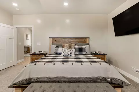 Bedroom - 563 E 5020 N, Enoch, UT 84721 photo 6 of 6
