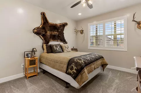 Bedroom - 563 E 5020 N, Enoch, UT 84721 photo 3 of 6