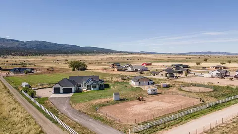 452 W 25 N, Kanarraville, UT 84742