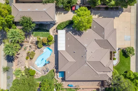 View/Area - 655 E Lost Ridge Dr, Washington, UT 84780 photo 2 of 5