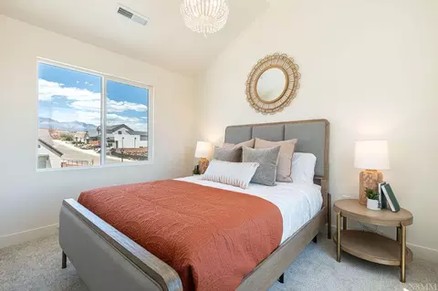 Bedroom - 2914 E Chapman Cir, Washington, UT 84780 photo 7 of 10