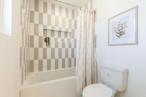 Bath - 2914 E Chapman Cir, Washington, UT 84780 photo 6 of 8