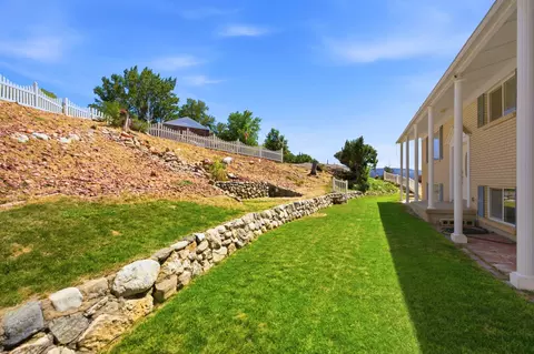 Exterior - 791 E 650 S, Centerville, UT 84014 photo 3 of 13