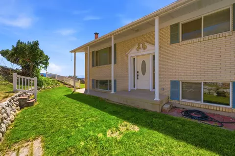 Exterior - 791 E 650 S, Centerville, UT 84014 photo 4 of 13