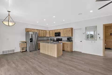 Kitchen - 327 N Aoki Michi, Brian Head, UT 84719 photo 1 of 8
