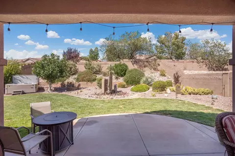 Exterior - 2665 E Upper Canyon Dr, Washington, UT 84780 photo 6 of 10