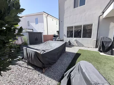 Exterior - 738 E Desert Cactus Dr #104, Washington, UT 84780 photo 5 of 9