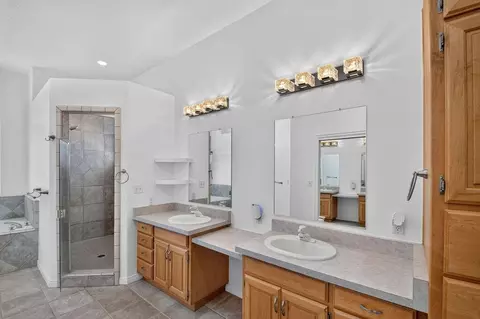 Bath - 64 S 400 W, Aurora, UT 84620 photo 5 of 10