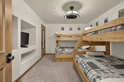 Bedroom - 565 Vasels Rd #5G, Brian Head, UT 84719 photo 1 of 6