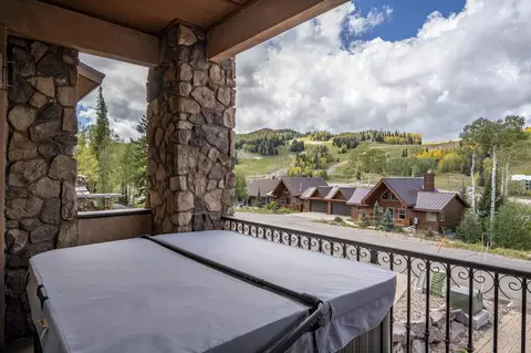 Exterior - 565 Vasels Rd #5G, Brian Head, UT 84719 photo 3 of 8