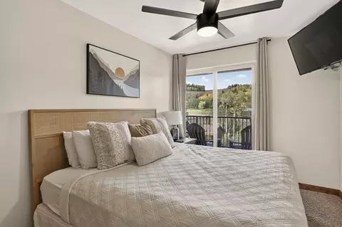 Bedroom - 565 Vasels Rd #5G, Brian Head, UT 84719 photo 3 of 6