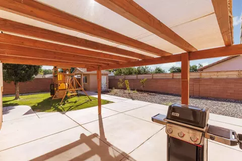Exterior - 1883 S 20 E, Washington, UT 84780 photo 8 of 14