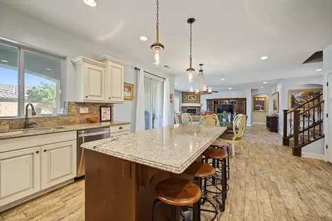 Kitchen - 1043 E 4485 S, Washington, UT 84780 photo 1 of 4