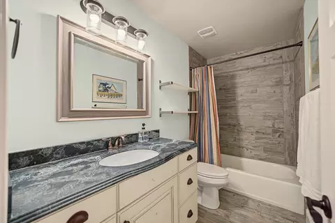 Bath - 1043 E 4485 S, Washington, UT 84780 photo 7 of 8