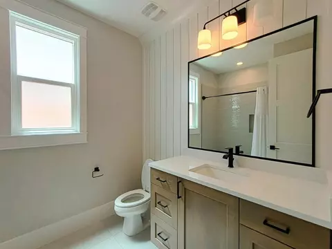 Bath - 2818 E Rill Dr, Washington, UT 84780 photo 6 of 7