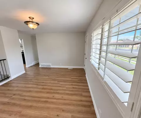 Living - 491 E 600 N, Spanish Fork, UT 84660 photo 2 of 5