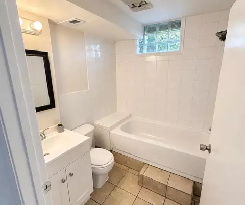Bath - 491 E 600 N, Spanish Fork, UT 84660 photo 3 of 3