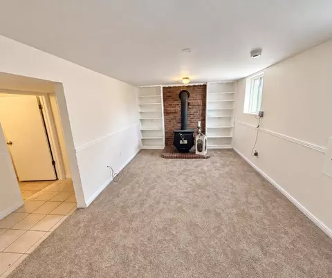 Living - 491 E 600 N, Spanish Fork, UT 84660 photo 3 of 5
