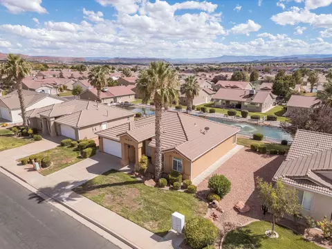 View/Area - 476 E 400 S, Ivins, UT 84738 photo 2 of 13