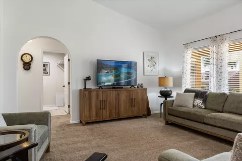 Living - 476 E 400 S, Ivins, UT 84738 photo 1 of 1