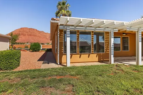 Exterior - 476 E 400 S, Ivins, UT 84738 photo 7 of 10