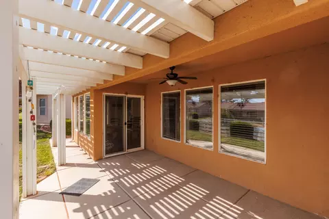 Exterior - 476 E 400 S, Ivins, UT 84738 photo 5 of 10