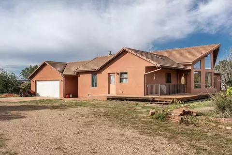 Exterior - 40 S 7440 E, Kanab, UT 84741 photo 7 of 11